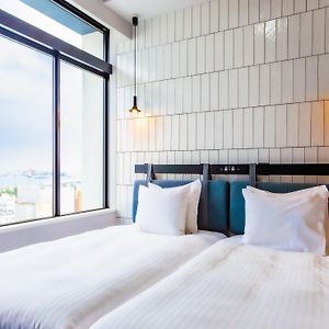 Zimmer mit zwei Einzelbetten